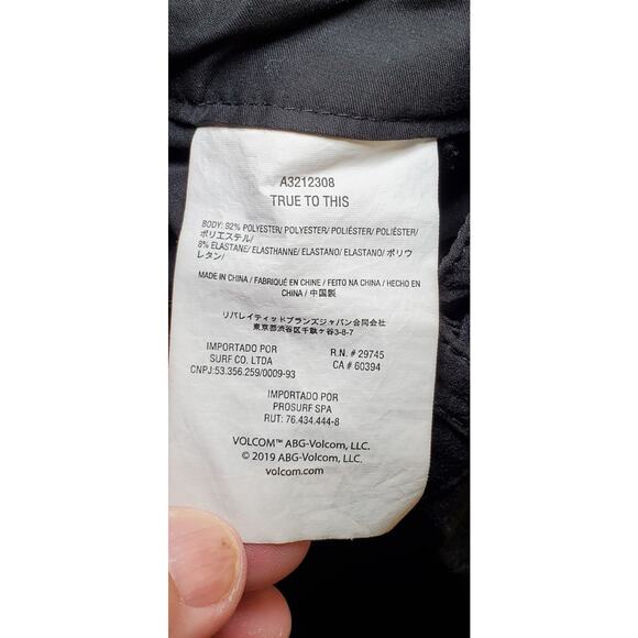 Volcom Men's Sz 28 Surf & Turf 4 Way Stretch Chino Shorts Black C4-19 - Picture 6 of 10